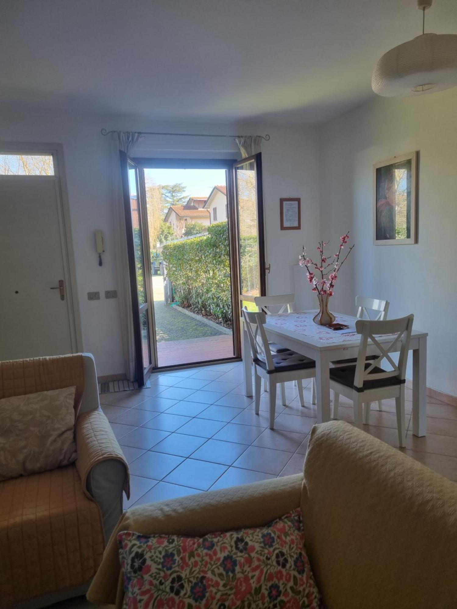 Bed And Breakfast Catherina Ponsacco Exterior foto